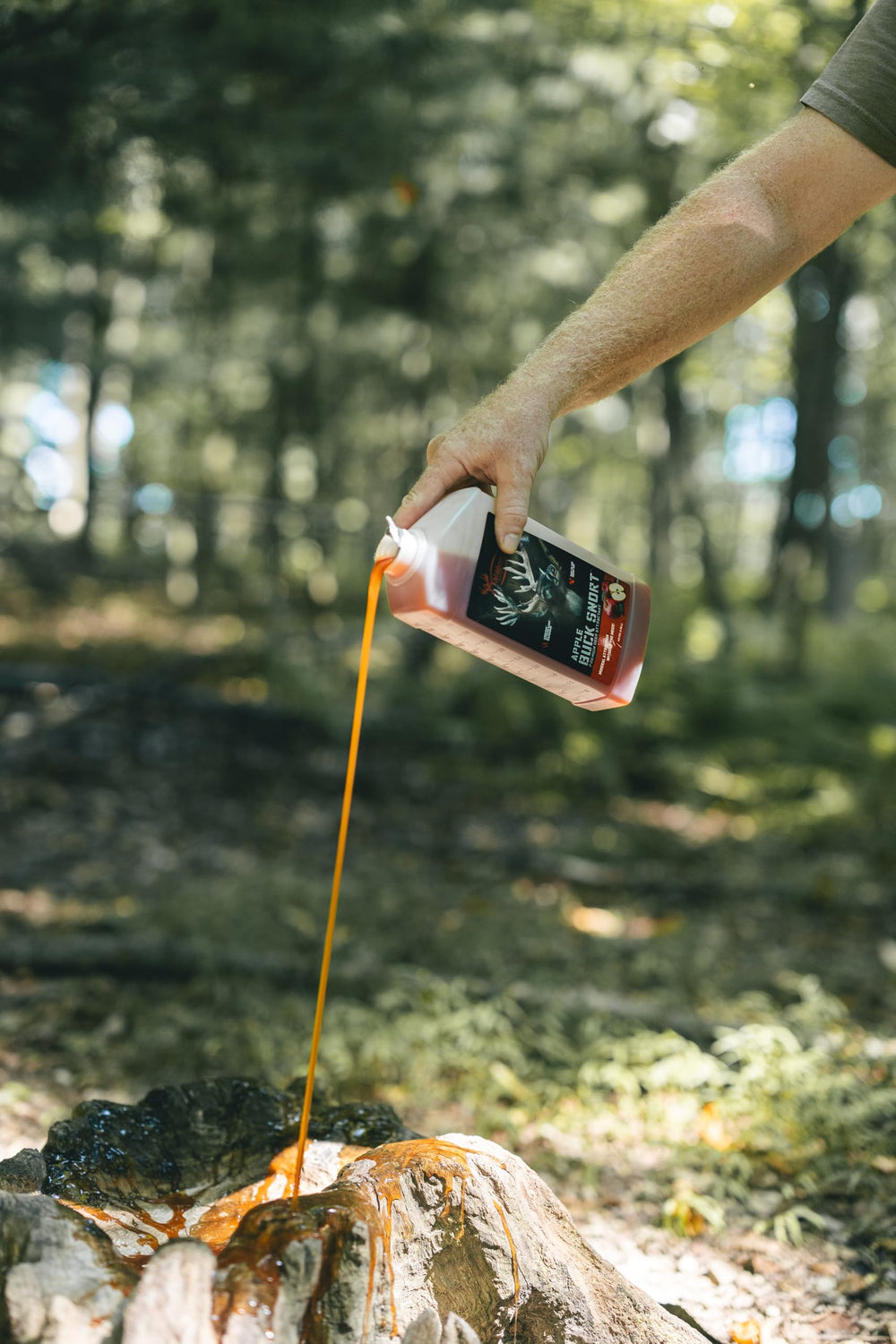 Year-round mineral liquid attractant for deer