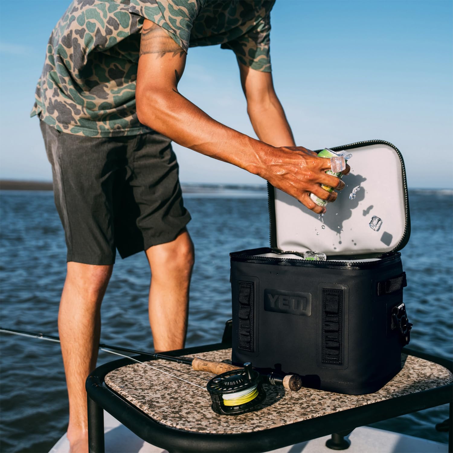 YETI Hopper Flip 12 dimensions and weight display for easy carry planning