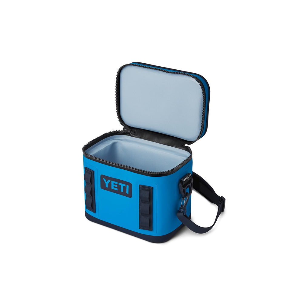 YETI Hopper Flip 8 leakproof zipper in action on trips.