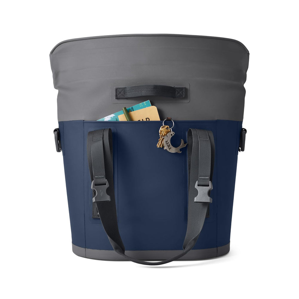YETI Hopper M15 Navy kangaroo pocket for keys and phone