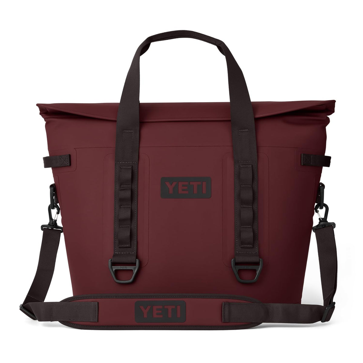 YETI Hopper M30 wide-mouth opening for quick packing and easy loading.