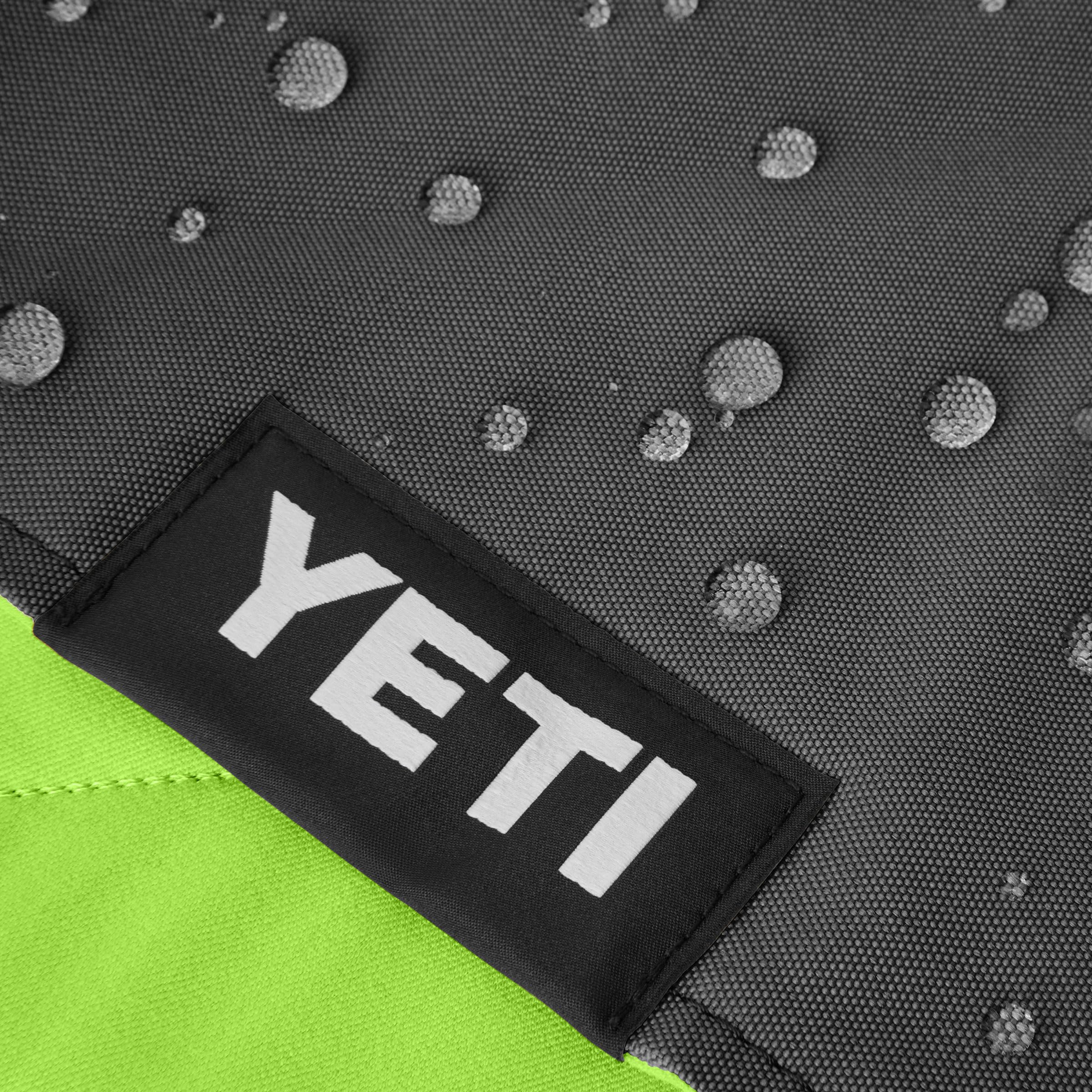YETI Lowlands Blanket resists dirt and burrs for easy maintenance