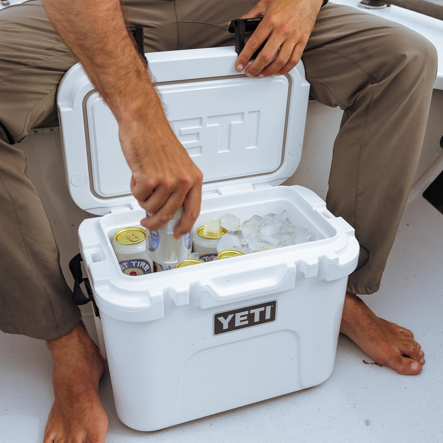 YETI Roadie 15 bearfoot feet provide non-slip stability on boats or cars.