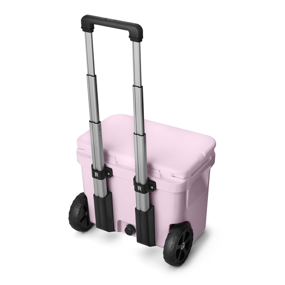 YETI Roadie 32 bearfoot feet prevent sliding on boats or vehicle floors.