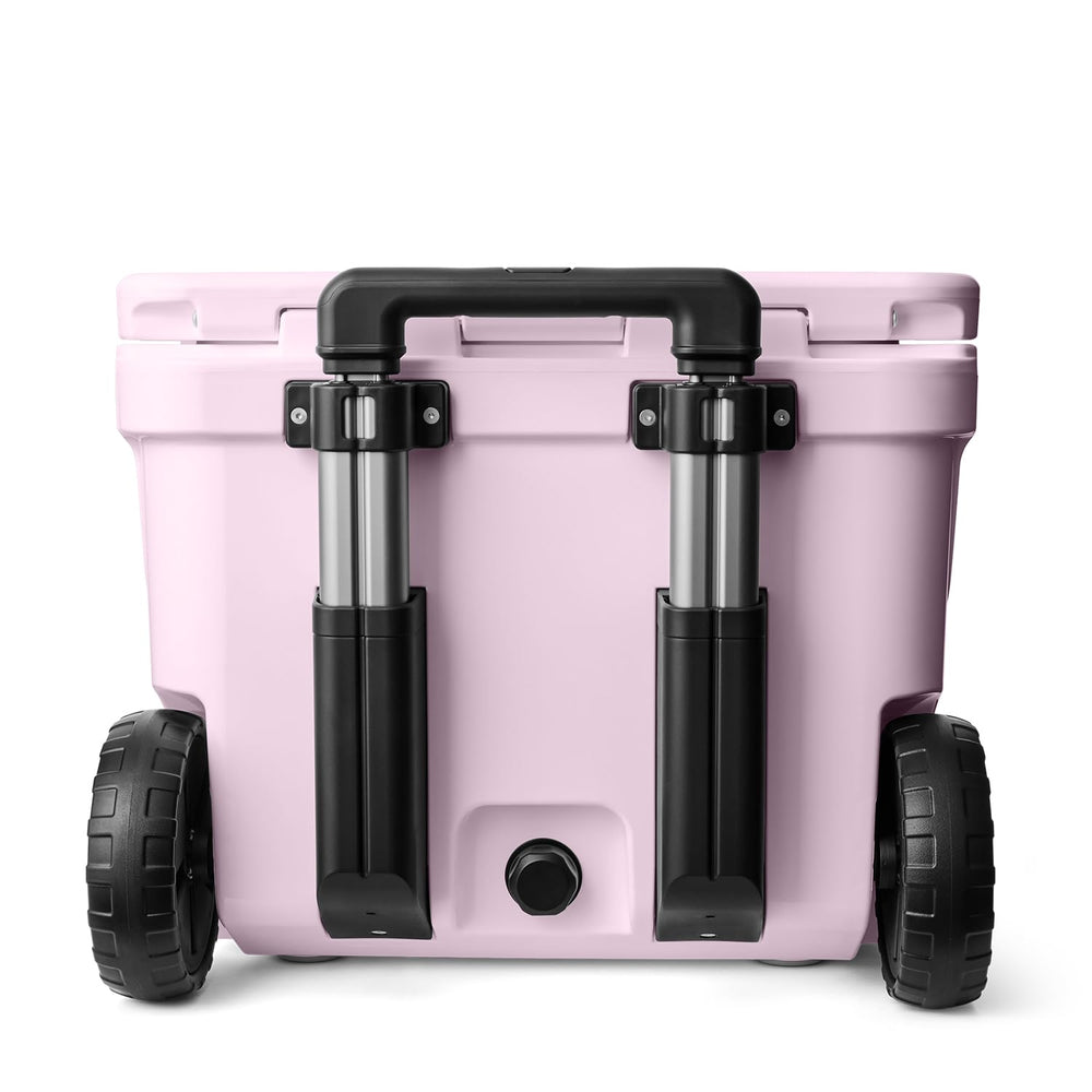 YETI Roadie 32 durable construction stands up to everyday adventures.