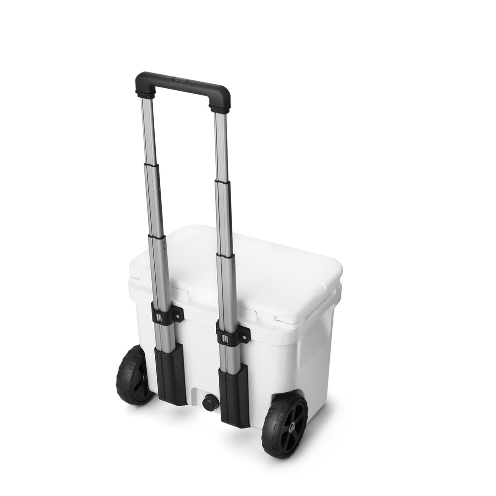 YETI Roadie 32 white lipGrip handles for easy loading