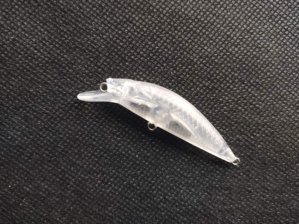 YETYE crankbait with free 20 eyes, easy customization for a lifelike look.