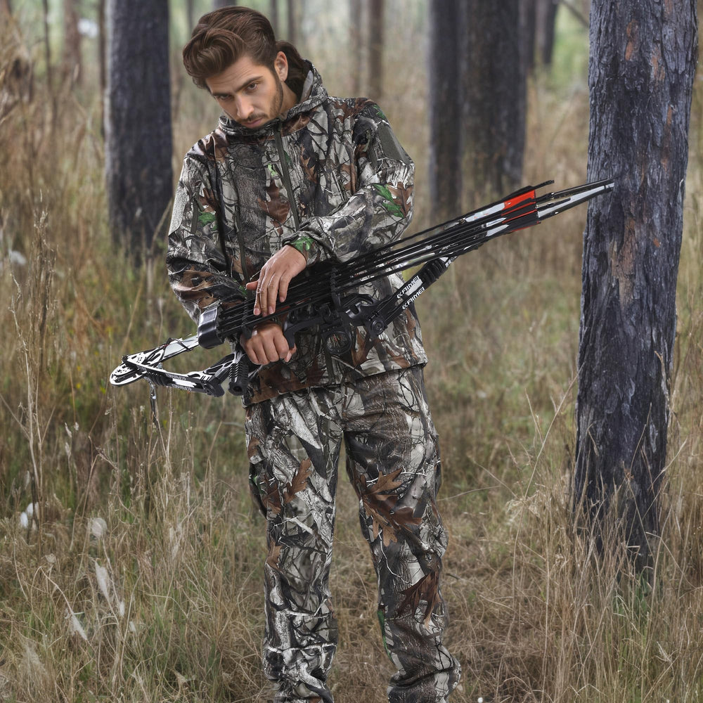 YEVHEV quiet hunting jacket zipper closeup shows weather resistance with silent operation.