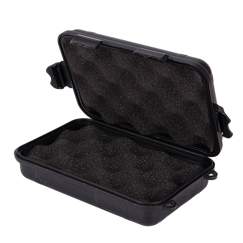 Yosoo compact survival case ideal for tubing, swimming, and kiteboarding trips