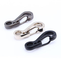 Yosoo Health Gear mini spring buckle keyring demonstrating secure key attachment and quick access