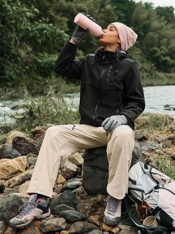 Yousify women's fleece-lined rain jacket hooded design adds cover for sudden showers and breezes.