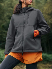 Yousify inner fleece lining provides soft warmth on chilly mornings and evening walks
