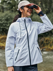 Yousify jacket with front zipper pockets secures essentials while exercising