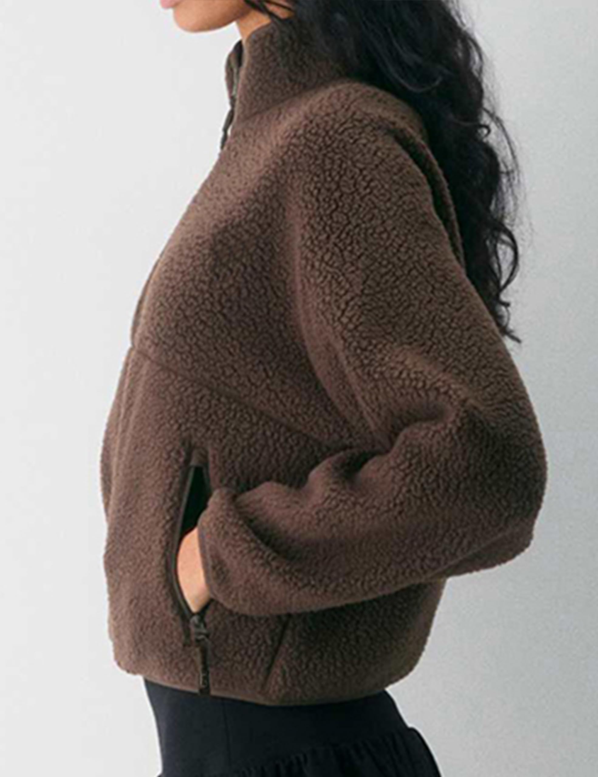 Yozazzy fleece jacket loose fit for easy layering and movement