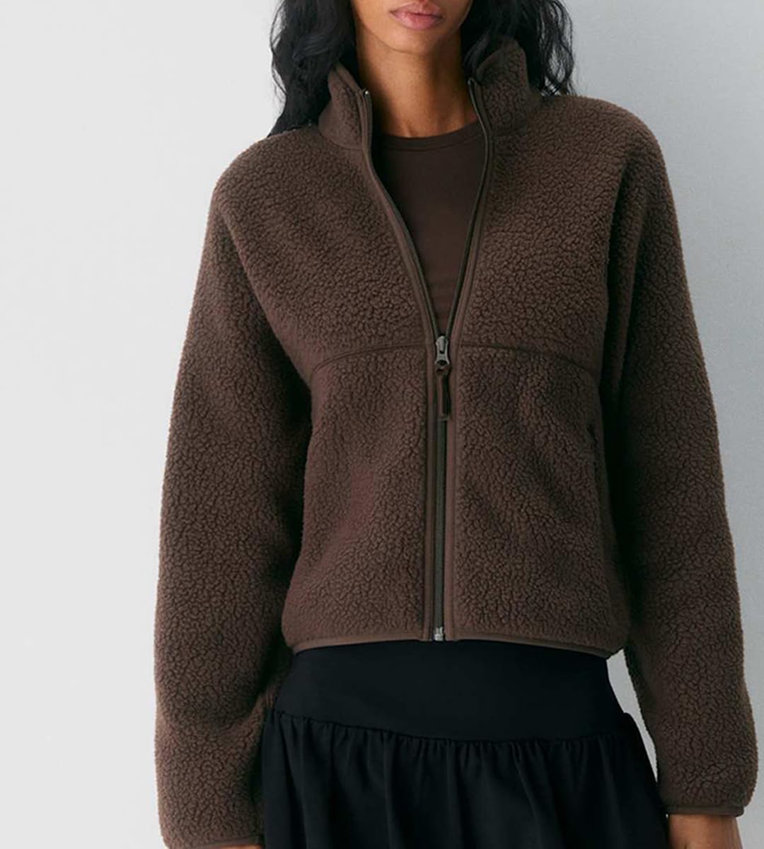Yozazzy sherpa-texture fleece jacket adds soft texture to outfits