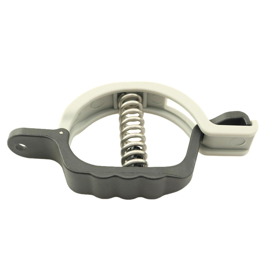 Close-up of the toothed grip design for secure fish handling