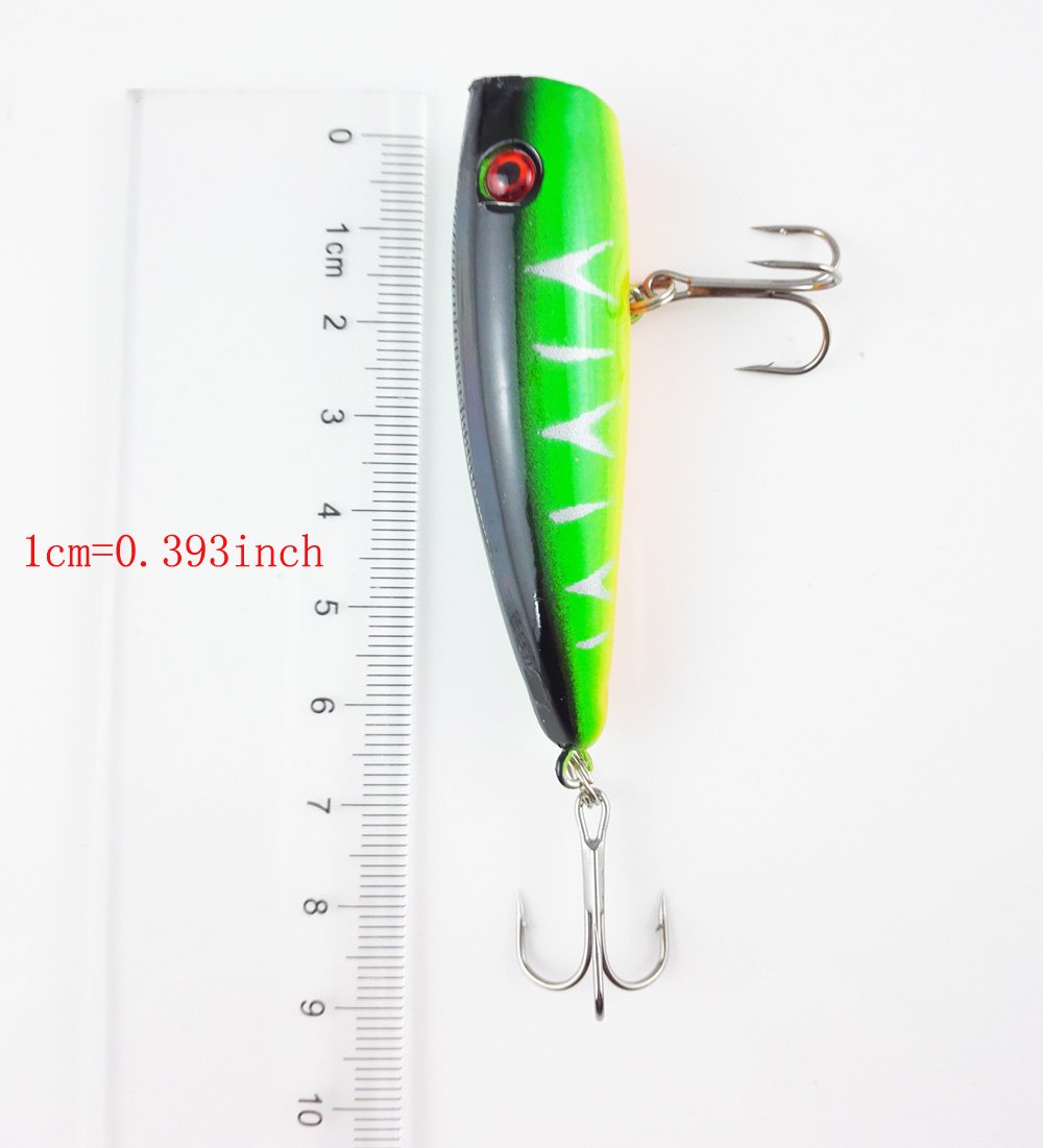 Topwater diving behavior of the lure