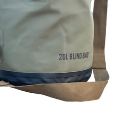 Yukon Outfitters 20L Blind Bag showing detachable sling for flexible carry