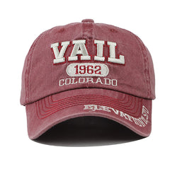 YULOONG pinstriped cotton texture adds depth to the cap.