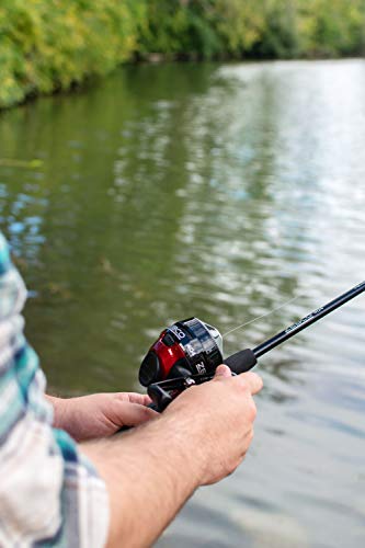 Zebco 404 line-capacity-10-17lb supports mid-weight targets.