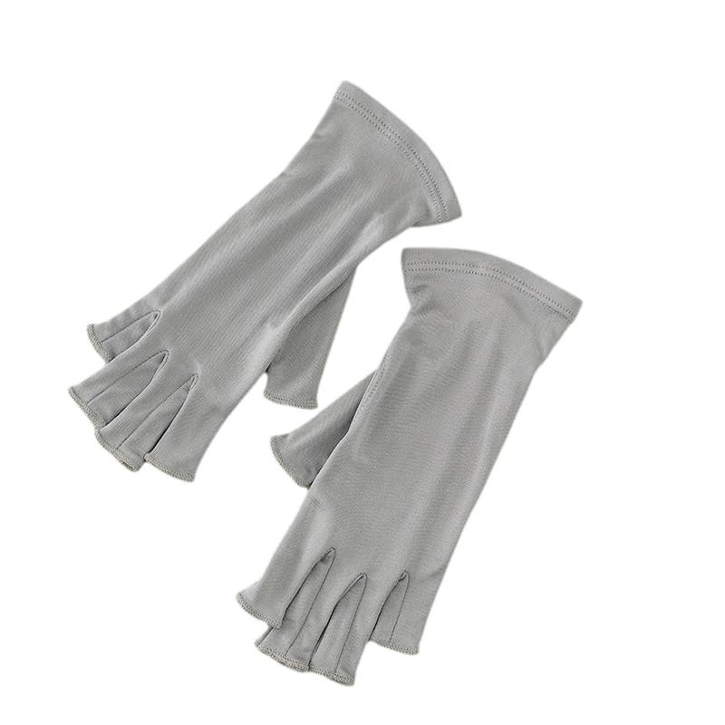 ZEEREE silk half finger gloves on hand showing light, comfortable sun protection