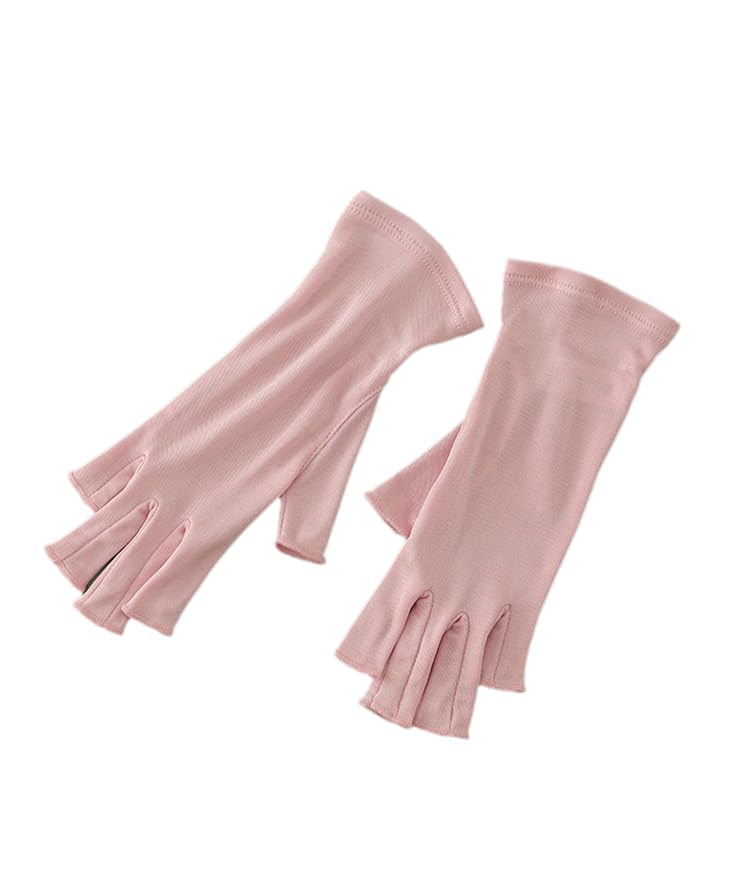 ZEEREE silk half-finger gloves pink on hand, comfortable and breathable