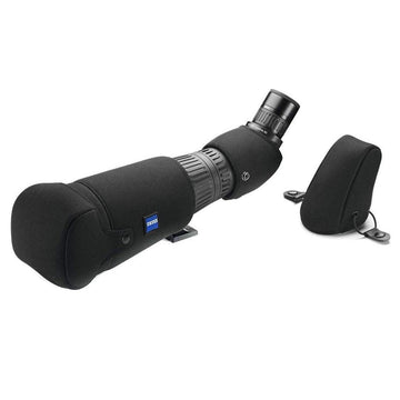 ZEISS Victory Harpia Ever-Ready case protects the spotting scope from rain and dust.