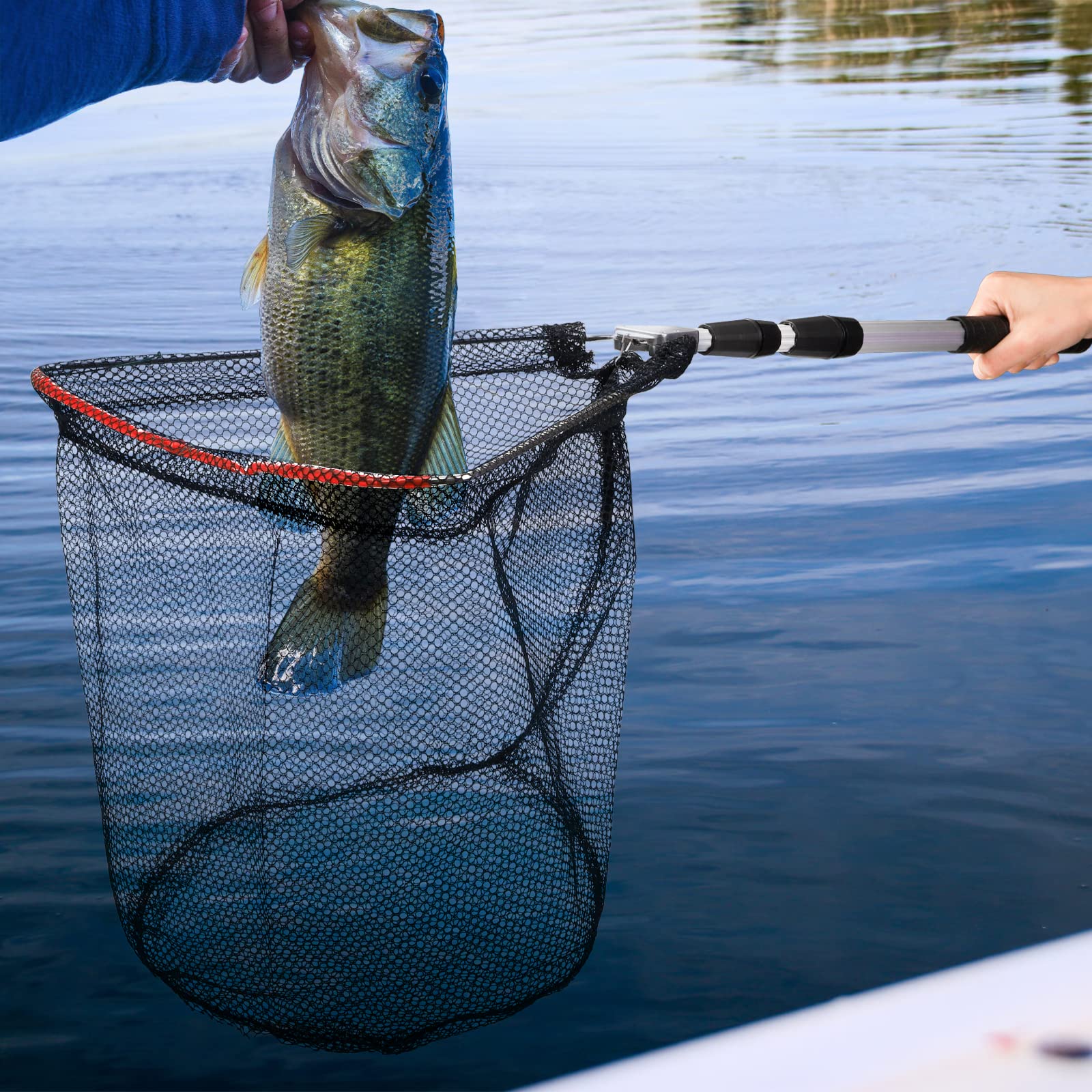 Versatile fishing net for saltwater and freshwater use on boat, kayak or canoe