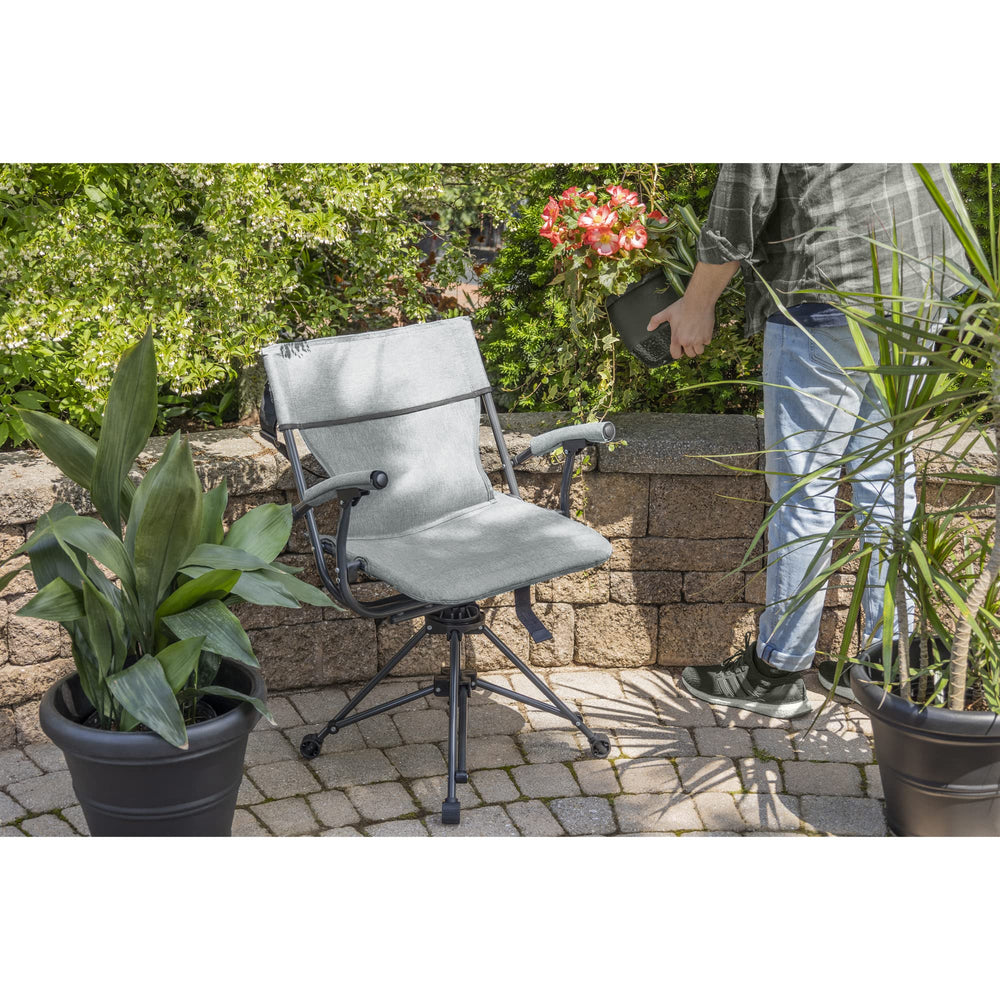 Zenithen folding chair quick-setup enables fast seating anywhere.