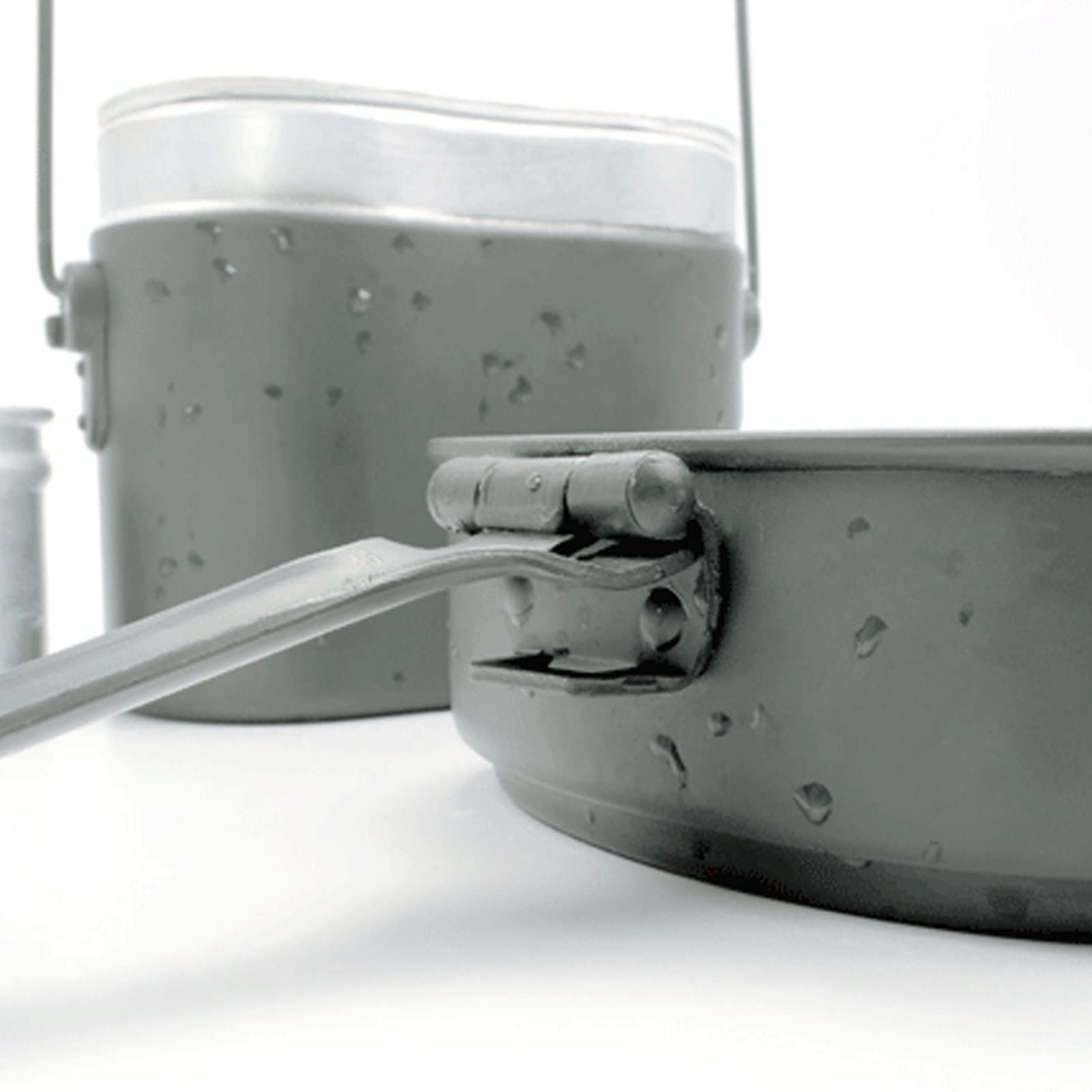 Zerone Mess Kit gift-ready packaging, a thoughtful outdoor present