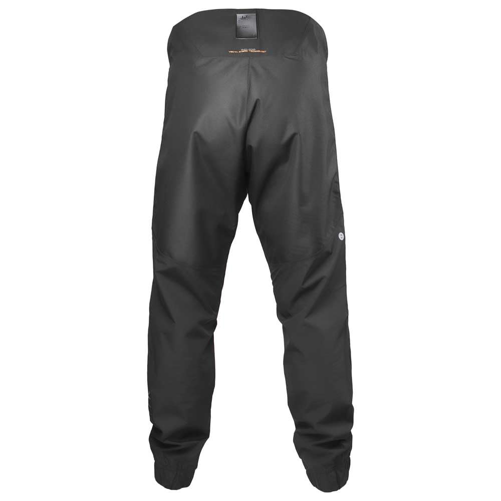 Zhik INS200 knee panel detail shows abrasion resistance in action