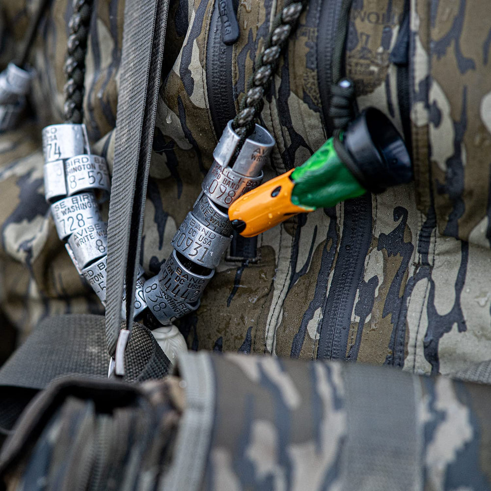 Zink Mallard Drake Whistle attracts mallards and other whistling species in hunts.