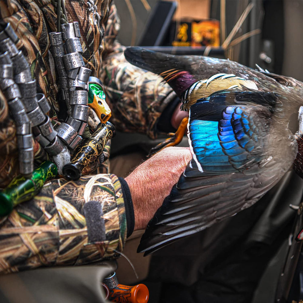 Zink Mallard Drake Whistle custom-painted greenhead design enhances visual realism.