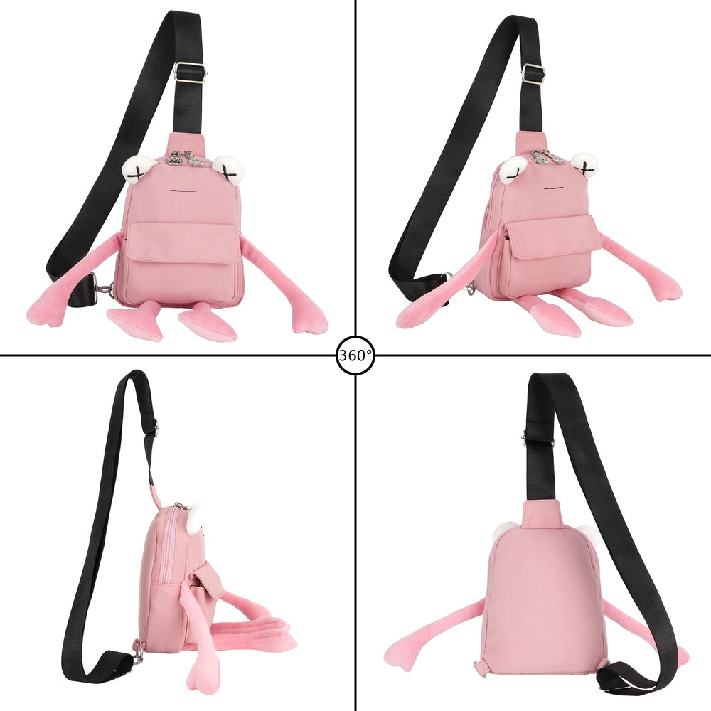 ZLM BAG US main compartment offers roomy space for daily items.
