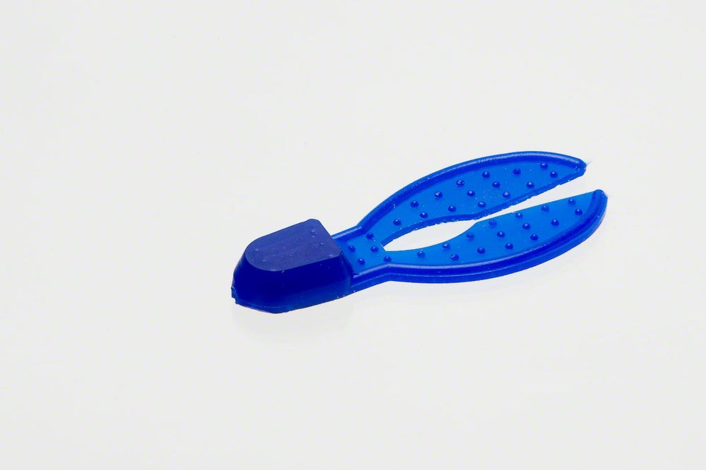 Zoom Bait Junior Super Chunk Flippin Blue 3-inch enhances water displacement and attraction.