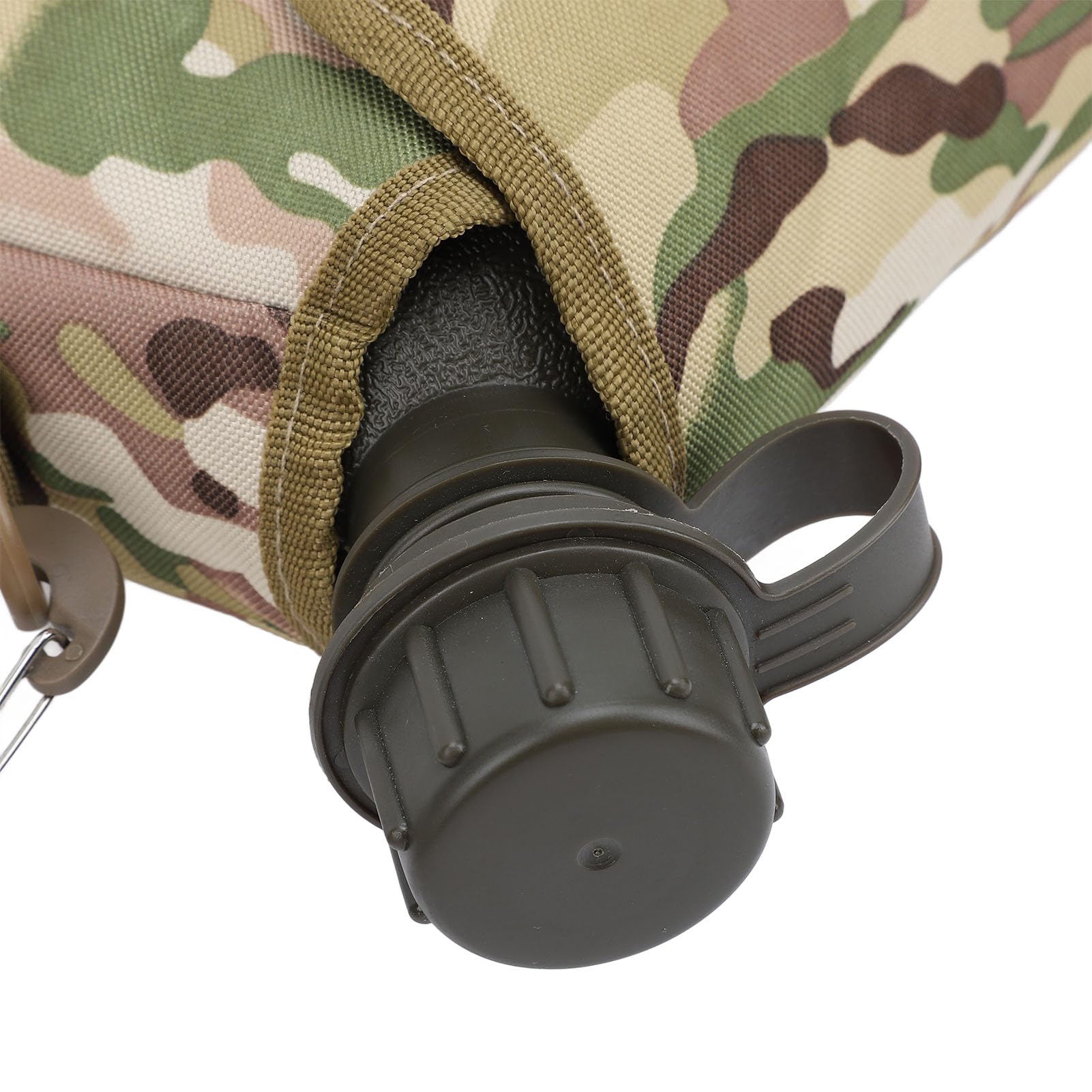 1.5L bottle capacity demonstrated inside the bag during trekking.