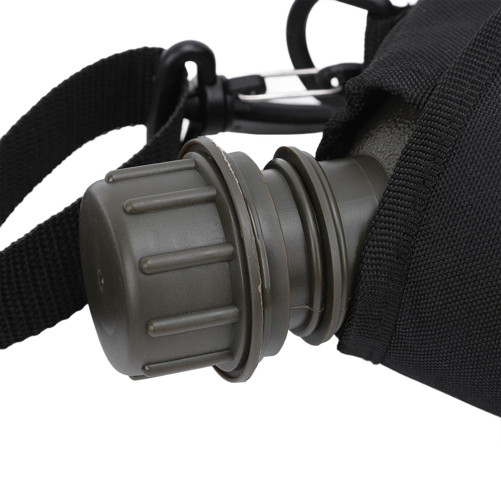 Adjustable strap buckle to fit different body types during adventures