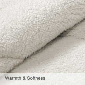 zzlamb Sherpa Puffy Blanket ideal for chilly campfire nights.